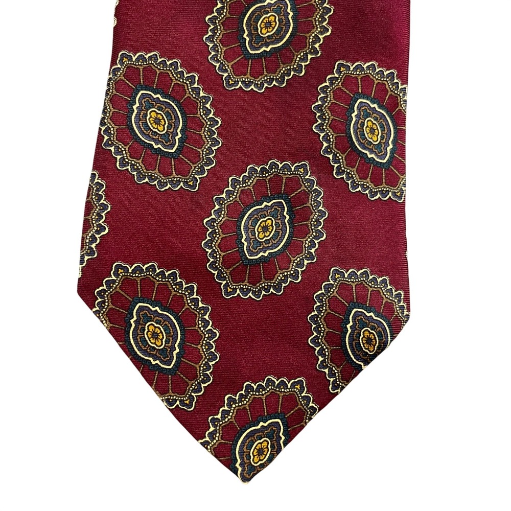 Strathmore Mens Silk Necktie Burgundy Red Gold Medallion Paisley Made in USA